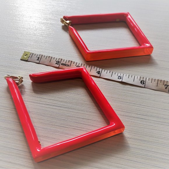Neon square Clip earrings - Picture 4 of 16